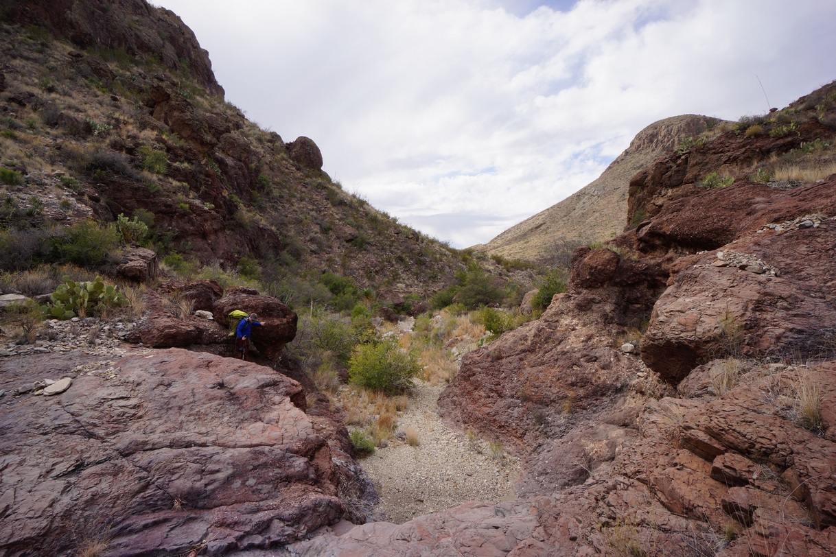 red rock canyon pouroff in big bend