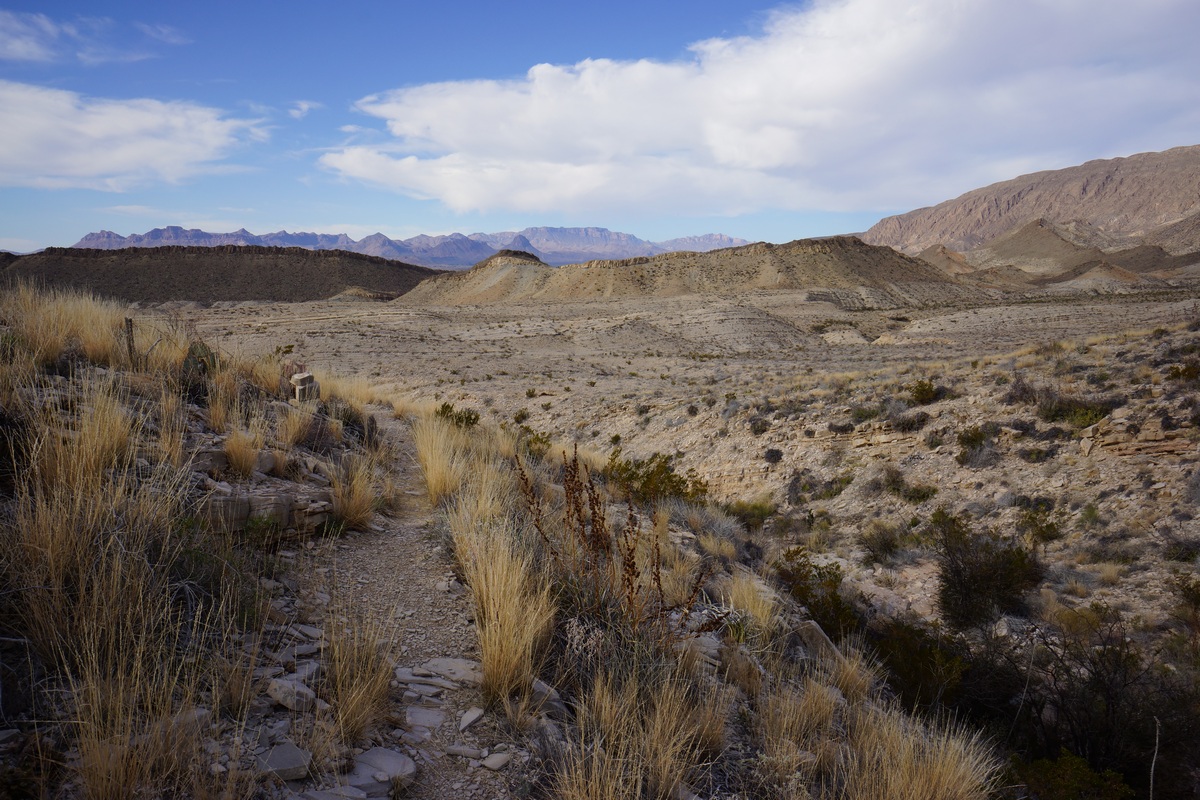 view from the mariscal canyon rim trail going up