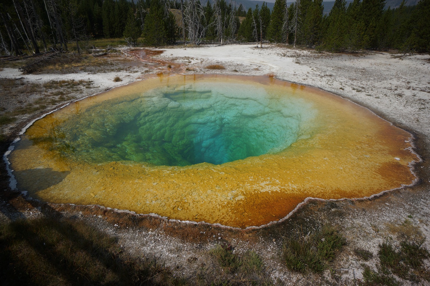yellowstone pools hike on the continental divide trail 2018