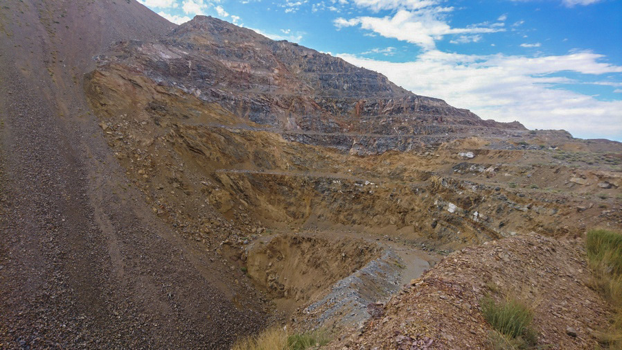 kinsley gold mine open pit