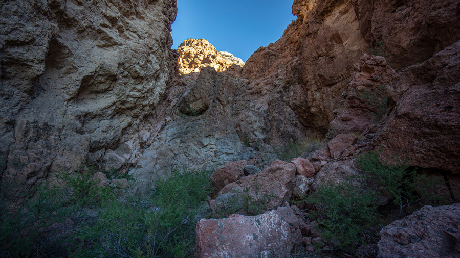 hiking a canyon in the muddy mountains nevada