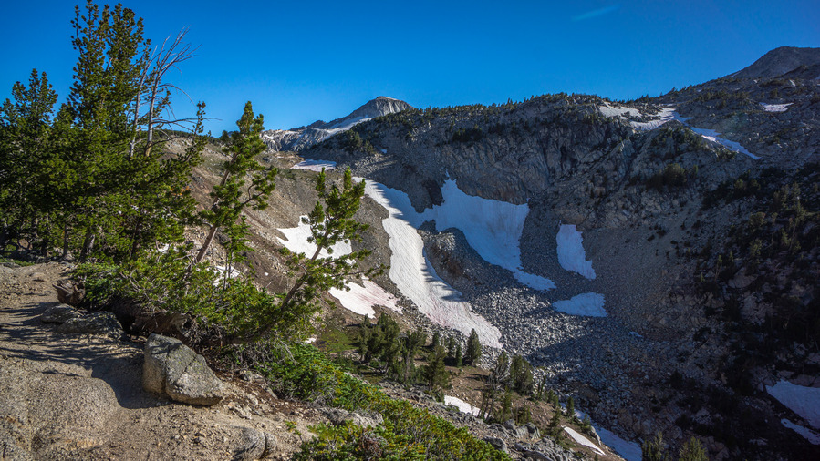 hiking below glacier pass, eagle cap wilderness oregon