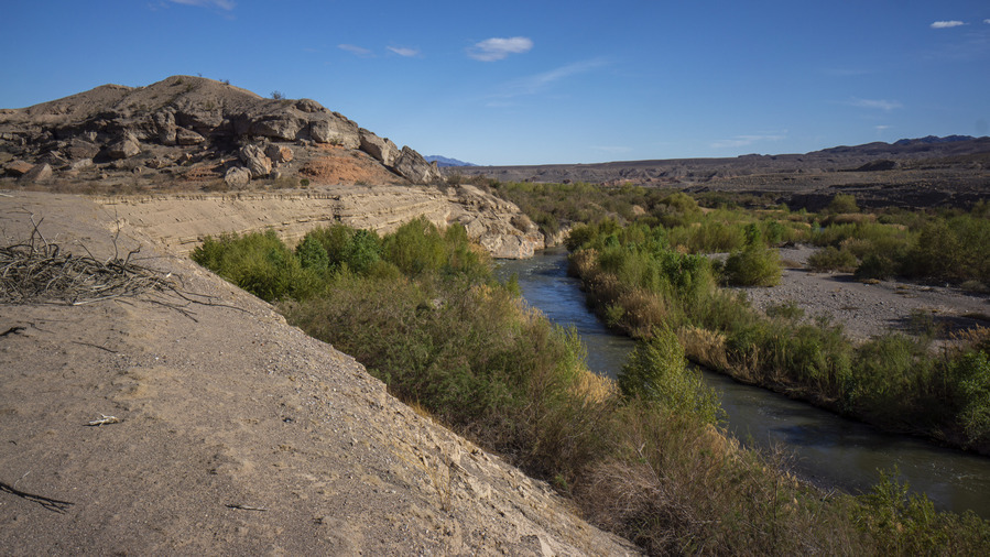 hiking las vegas wash lake mead