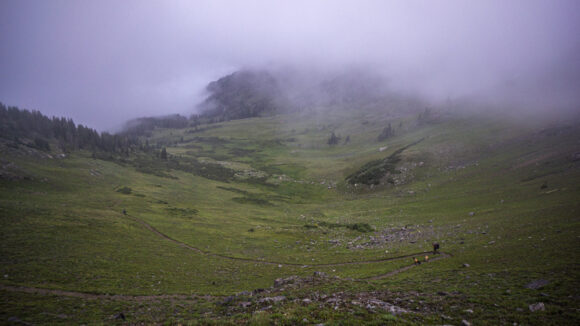 never summer wilderness colorado cdt section hike in fog