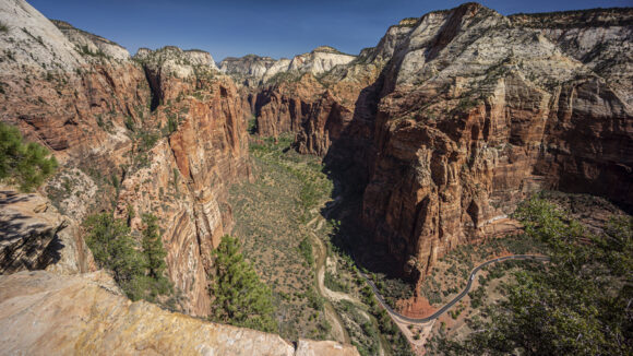 zion canyon view from angels landing
